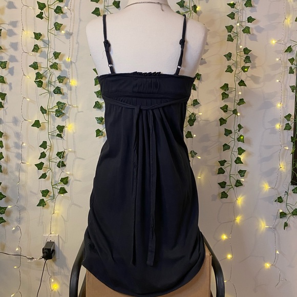 Little Black Dress - Picture 3 of 5